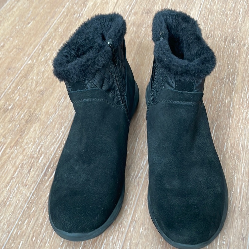 Baretraps Winter Boots, women’s 7 1/2, Black